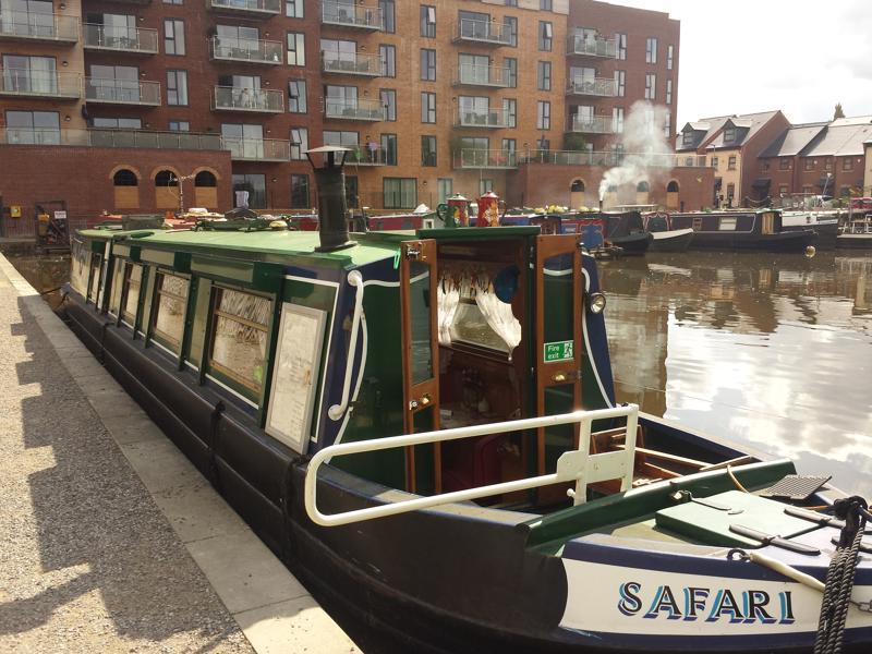 safari narrowboat tearoom manchester reviews